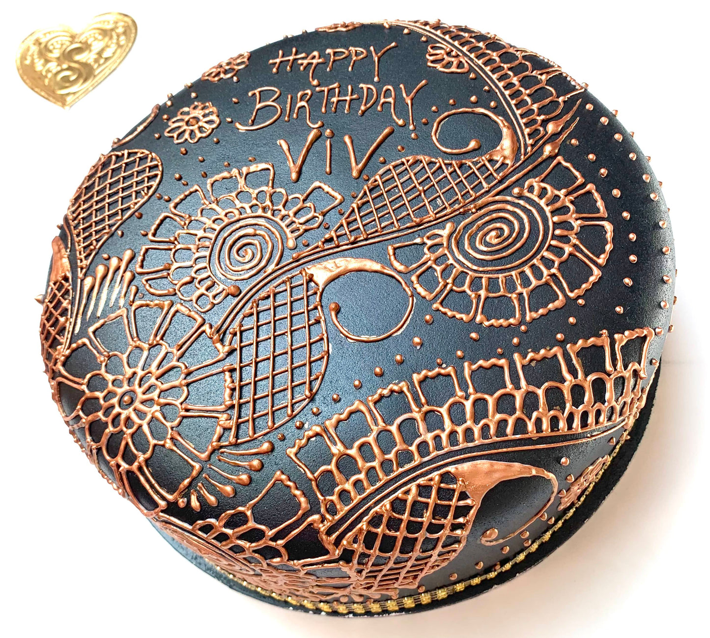 Black Gold - Special Edition - Sari Cakes 