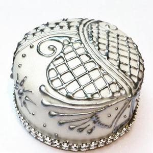 Silver - Special Edition - Sari Cakes 